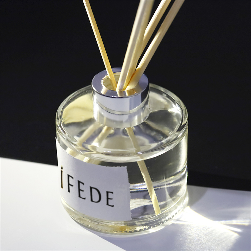 Private label reed diffuser home fragrance manufacture in France